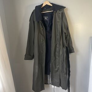 Vintage Burberrys of London Dark Green Trench Coat Wool Vest Liner Sz 40 Regular